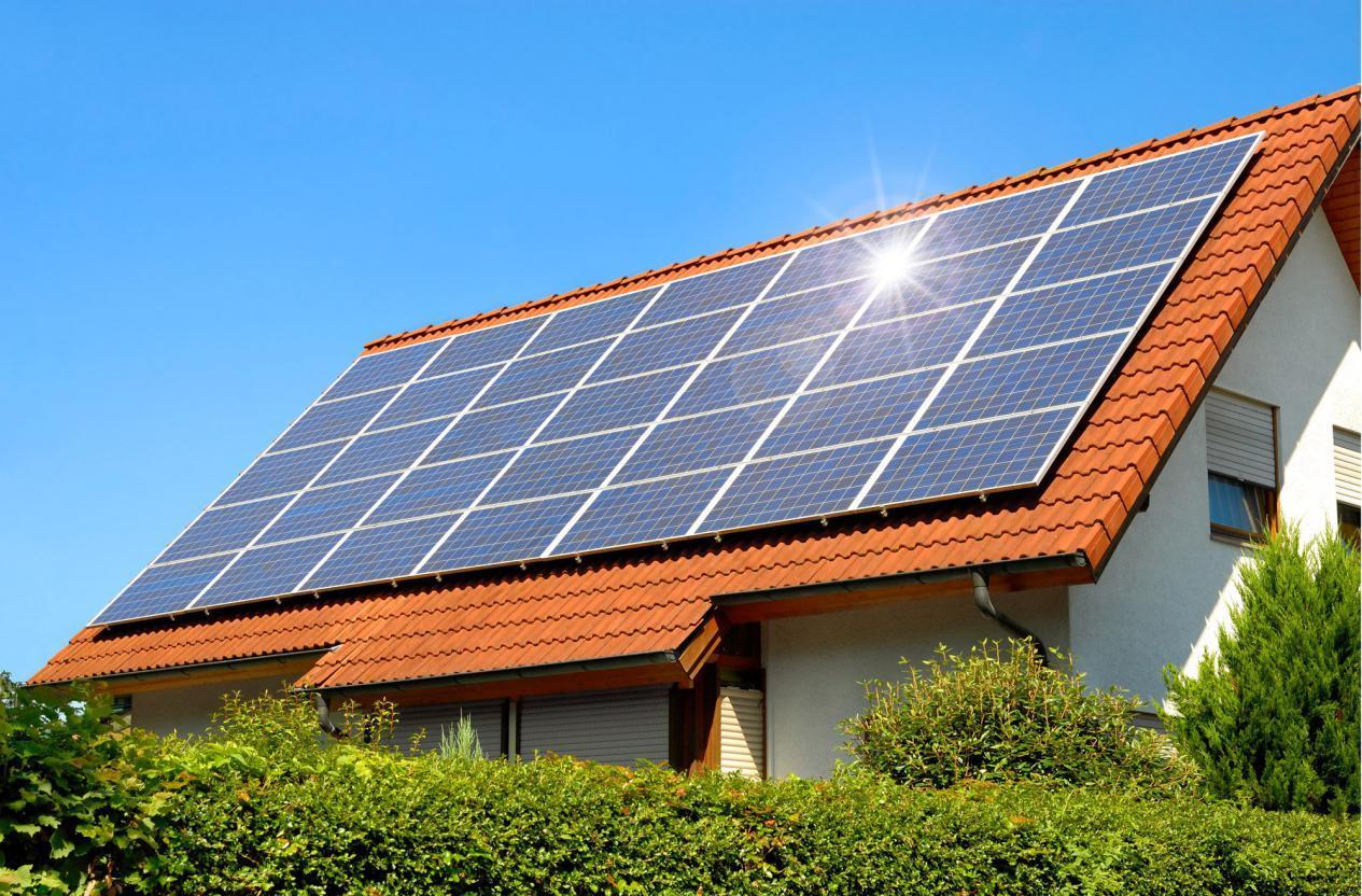 Baterías Solares Domésticas Para Almacenar Electricidad, Que Son, Para Qué  Sirven, Cuál Es Su Mantenimiento